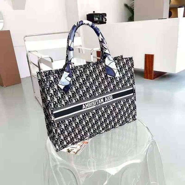 fashionable hand-held one shoulder small bag female 2022 new fashion korean version ins popular student versatile foreign style large
fashionable hand-held one shoulder small bag female 2022 new fashion korean version ins popular student versatile foreign style large
