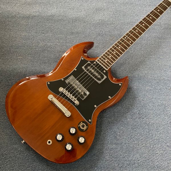 in stock customized electric guitar, rosewood fingerboard brown guitar,chrome-plated hardware,2 p90 pickups
in stock customized electric guitar, rosewood fingerboard brown guitar,chrome-plated hardware,2 p90 pickups