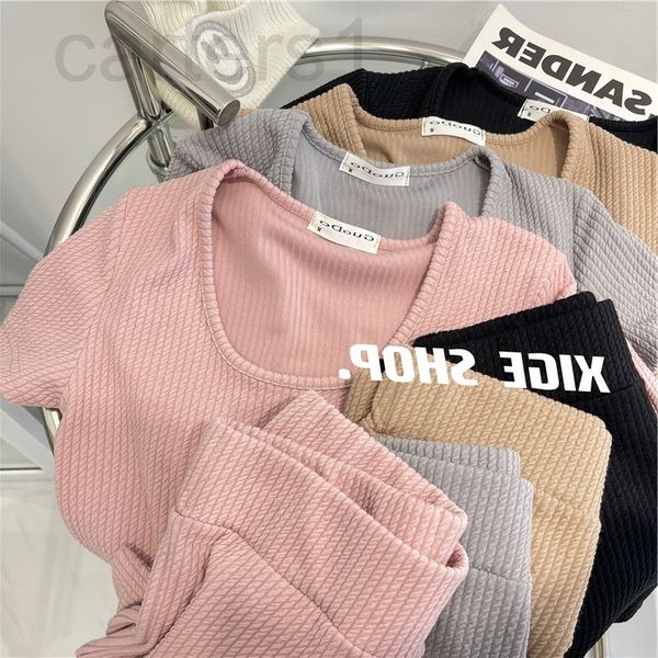 women's tracksuits designer 2022 summer new leisure sports suit female slim u-neck short t-shirt + high waist shorts two-piece set igon, Gray
women's tracksuits designer 2022 summer new leisure sports suit female slim u-neck short t-shirt + high waist shorts two-piece set igon, Gray