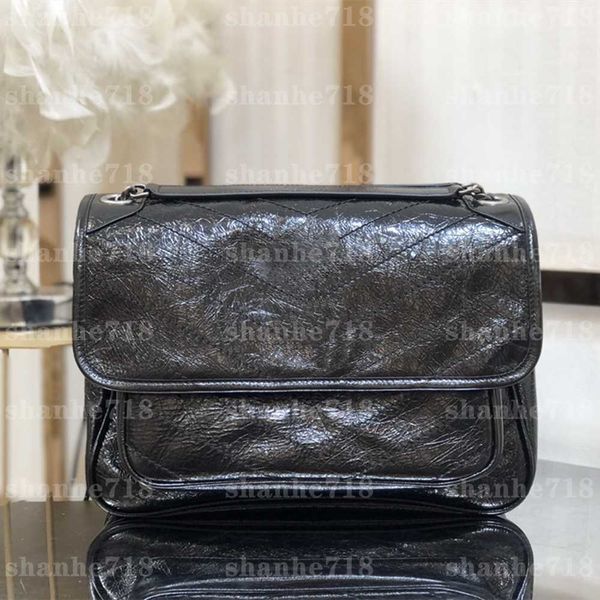 s/m size oil wax cowhide niki shoulder crossbody bag designer luxury handbags women envelope messenger bag lady flap purses clutch wallets
s/m size oil wax cowhide niki shoulder crossbody bag designer luxury handbags women envelope messenger bag lady flap purses clutch wallets