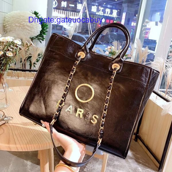 women's luxury brand handbags beach bags designers ch metal letter badge tote evening bag small mini body leather handbag large female
women's luxury brand handbags beach bags designers ch metal letter badge tote evening bag small mini body leather handbag large female