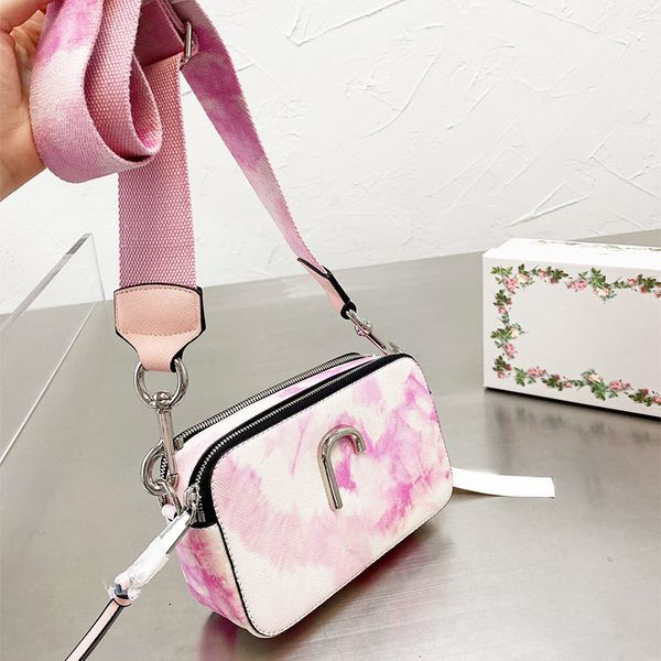 summer women purse and handbags new fashion casual small square bags unique designer shoulder messenger bags 711
summer women purse and handbags new fashion casual small square bags unique designer shoulder messenger bags 711