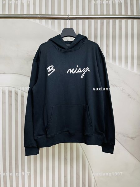 2022ss spring and sweatshirts new shirt high grade cotton sweatshirts printing short pants sleeve hoodies neck panel t-shirt size s-m-l-xl-x, Black;brown
2022ss spring and sweatshirts new shirt high grade cotton sweatshirts printing short pants sleeve hoodies neck panel t-shirt size s-m-l-xl-x, Black;brown