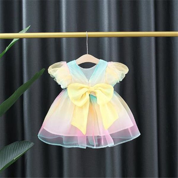 2022 new baby girl korean mesh bow fashion dress girls summer short sleeve v-neck seven colors princess dress, Red;yellow
2022 new baby girl korean mesh bow fashion dress girls summer short sleeve v-neck seven colors princess dress, Red;yellow