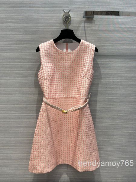 casual dresses thousand bird check a-line dress with sweet temperament, slim waist, sleeveless middle skirt, spring and summer women's, Black;gray
casual dresses thousand bird check a-line dress with sweet temperament, slim waist, sleeveless middle skirt, spring and summer women's, Black;gray