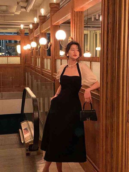 from a black stitched dress women's 2022 new spring french bubble sleeve niche design hepburn dress, Black;gray
from a black stitched dress women's 2022 new spring french bubble sleeve niche design hepburn dress, Black;gray