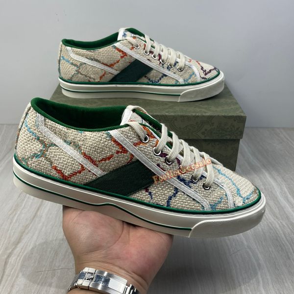 tennis 1977 shoes for men women high low cut designer sneakers by canvas denim flats trainers fashion luxurys brands, White;red
tennis 1977 shoes for men women high low cut designer sneakers by canvas denim flats trainers fashion luxurys brands, White;red