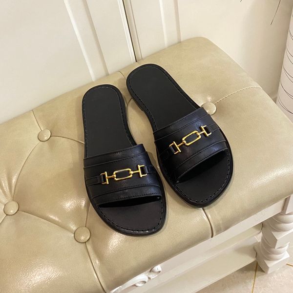 shoes designer slippers brand print metal buckle slide luxury flat rubber sandals ladies solid letter all-match slipper
shoes designer slippers brand print metal buckle slide luxury flat rubber sandals ladies solid letter all-match slipper