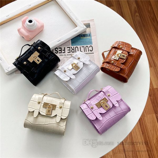 2022 children stone grain handbags girls metals lock buckle waist bags vintage style kids pu leather messenger bag purse q6068, Black
2022 children stone grain handbags girls metals lock buckle waist bags vintage style kids pu leather messenger bag purse q6068, Black