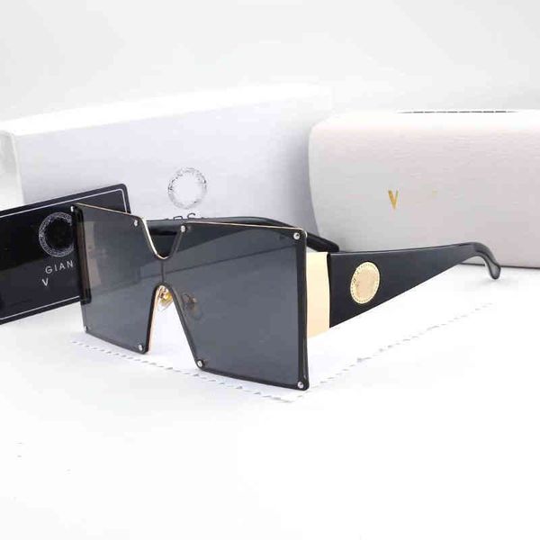 designer versage sunglasses cycle luxurious fashion woman mens large frame new star retro european and american trend vintage baseball sport, White;black
designer versage sunglasses cycle luxurious fashion woman mens large frame new star retro european and american trend vintage baseball sport, White;black