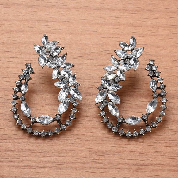 wholesale european and american fashion dangle jewelry new exaggerated full diamond hollow drop earrings for women, Silver
wholesale european and american fashion dangle jewelry new exaggerated full diamond hollow drop earrings for women, Silver
