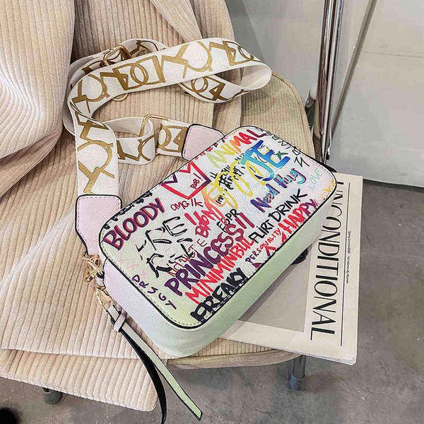 evening bags graffiti design small pu leather crossbody shoulder for women 2022 lady trendy travel branded handbags purses 220517
evening bags graffiti design small pu leather crossbody shoulder for women 2022 lady trendy travel branded handbags purses 220517