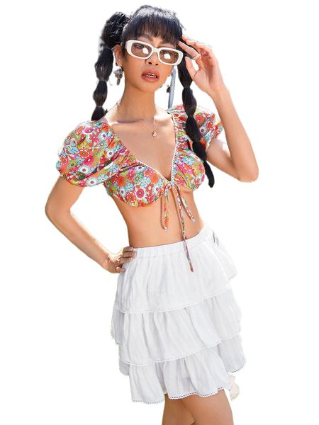 floral print circle lace trim knot front crop & layered hem skirt 20is#, White
floral print circle lace trim knot front crop & layered hem skirt 20is#, White