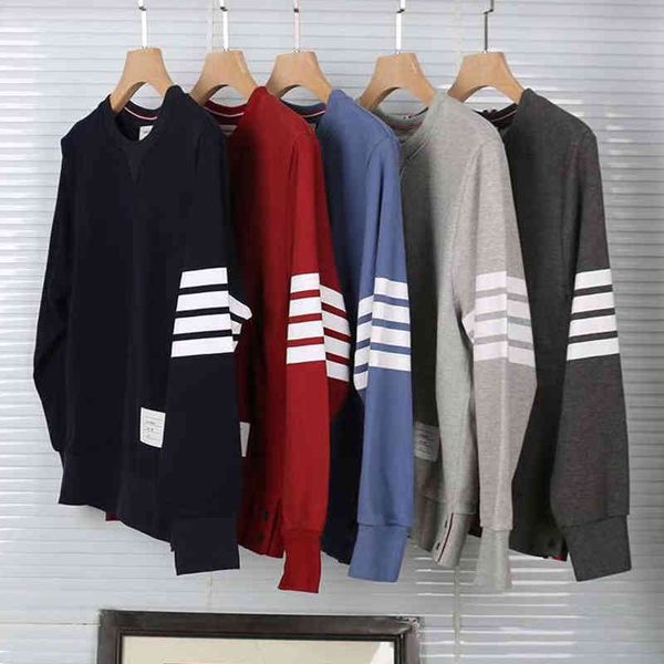 light luxury tide brand tb autumn winter men's and women's stripe four bars pure cotton leisure sports couple round neck sweater c, Black
light luxury tide brand tb autumn winter men's and women's stripe four bars pure cotton leisure sports couple round neck sweater c, Black