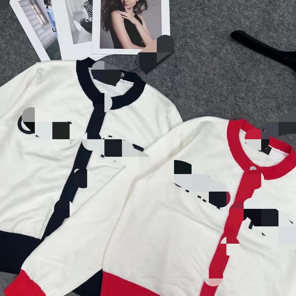 7109 2022 milan runway spring summer brand same style sweater long sleeve black red striped pullover womens qian, White;black
7109 2022 milan runway spring summer brand same style sweater long sleeve black red striped pullover womens qian, White;black