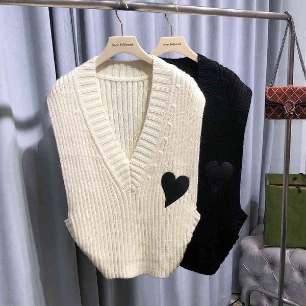 women's knits & tees special offer sleeveless v-neck wool vest female pullover love embroidery sweater sweater pt14, White
women's knits & tees special offer sleeveless v-neck wool vest female pullover love embroidery sweater sweater pt14, White