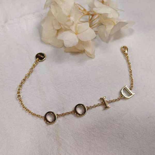 fine jewellery chain bracelets diamond inlaid letter bracelet simple style female student bracelet jewelry, Black
fine jewellery chain bracelets diamond inlaid letter bracelet simple style female student bracelet jewelry, Black