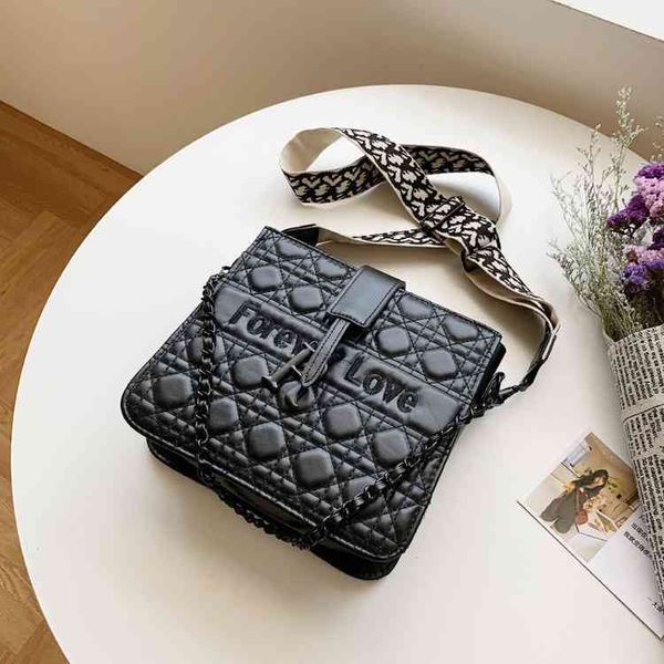 designer luxury handbags net red bag female 2022 new korean fashion embroidered single shoulder letter chain messenger
designer luxury handbags net red bag female 2022 new korean fashion embroidered single shoulder letter chain messenger