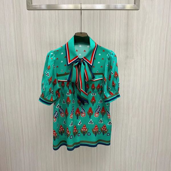 2 2022 spring summer brand same style shirt short sleeve lapel neck silk red green flora print button womens clothes weilan, White
2 2022 spring summer brand same style shirt short sleeve lapel neck silk red green flora print button womens clothes weilan, White