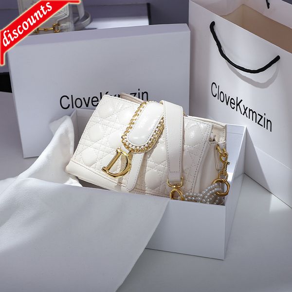 fashion brand trendy ladies bags direct sale women's new leather small chain versatile single shoulder messenger
fashion brand trendy ladies bags direct sale women's new leather small chain versatile single shoulder messenger