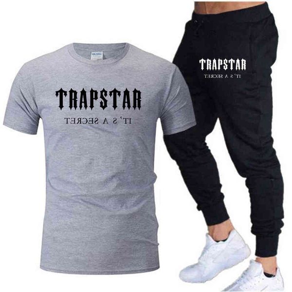 casual trapstarssummer men's shirt + trousers suit trapstar brand short sleeve set printed cotton jerseys jogging sweatshirt male, Black
casual trapstarssummer men's shirt + trousers suit trapstar brand short sleeve set printed cotton jerseys jogging sweatshirt male, Black