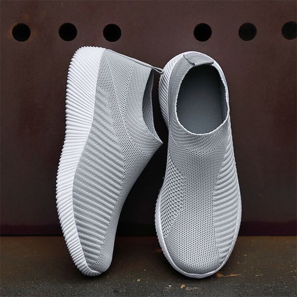 vulcanized shoes women sneakers slip on flats shoe loafers plus size 42 walking flat 220722, Black;brown
vulcanized shoes women sneakers slip on flats shoe loafers plus size 42 walking flat 220722, Black;brown