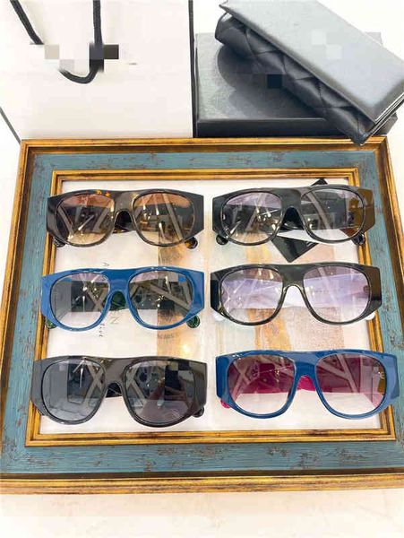 sunglasses xiaoxiangfeng women's ch9101 net red same plate personalized fashion sunglasses, White;black
sunglasses xiaoxiangfeng women's ch9101 net red same plate personalized fashion sunglasses, White;black