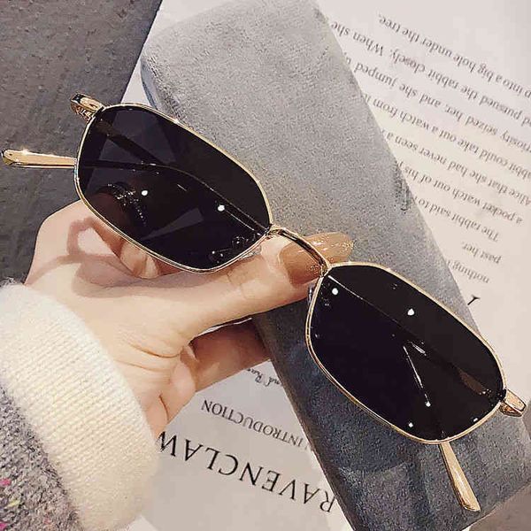 gg designer cycle luxurious fashion cc sunglasses womans mens ins style frame version new small face metal personalized glasses trendy eyes, White;black
gg designer cycle luxurious fashion cc sunglasses womans mens ins style frame version new small face metal personalized glasses trendy eyes, White;black