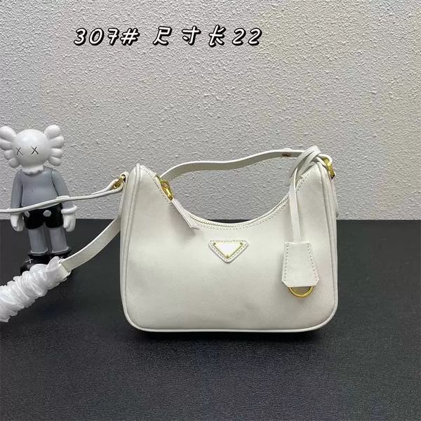 women's underarm bags cowhide designer bag triangle metal hardwarevagrant bag comes with a small tag keychain wallet adjustable shoulde, Black;red
women's underarm bags cowhide designer bag triangle metal hardwarevagrant bag comes with a small tag keychain wallet adjustable shoulde, Black;red
