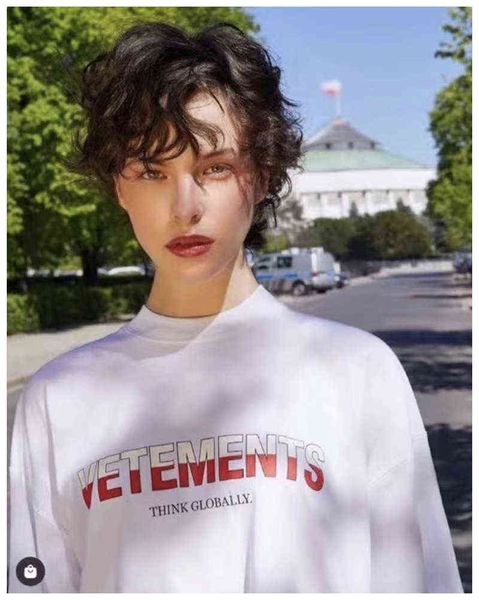 events flag series letter print short sleeve t-shirt men's and women's high street fashion brand loose size large tee, White;black
events flag series letter print short sleeve t-shirt men's and women's high street fashion brand loose size large tee, White;black