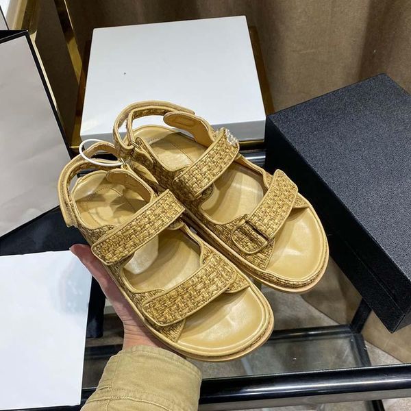 luxurys slipper brands designers sandals women gold chain woven straw mat flip flop shoes hight heel sandal summer quilted flap slipper genu, Black
luxurys slipper brands designers sandals women gold chain woven straw mat flip flop shoes hight heel sandal summer quilted flap slipper genu, Black