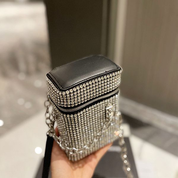cigarette case bag shining dinner bag diamond handmade mini tote bags water glittering billing full letter chain messenger shoulder makeup p
cigarette case bag shining dinner bag diamond handmade mini tote bags water glittering billing full letter chain messenger shoulder makeup p