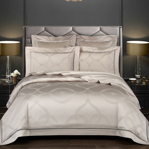 premium egyptian cotton jacquard duvet cover set luxury king us king 4/6pcs bedding set comforter cover bed sheet
premium egyptian cotton jacquard duvet cover set luxury king us king 4/6pcs bedding set comforter cover bed sheet