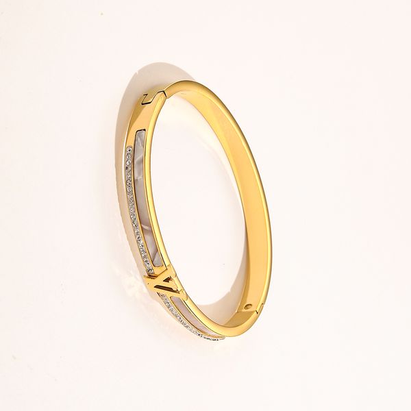 new fashionable bracelets women bangle luxury designer letter bracelet crystal 18k gold plated stainless steel wedding lovers gift jewelry z, Black
new fashionable bracelets women bangle luxury designer letter bracelet crystal 18k gold plated stainless steel wedding lovers gift jewelry z, Black