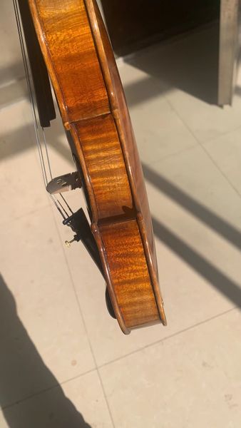 with wood marks low price promotion european musistradivari violin 1 / 2 4 / 4 retro oil varnish
with wood marks low price promotion european musistradivari violin 1 / 2 4 / 4 retro oil varnish