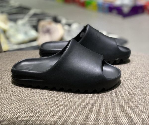 slides slippers sandals graffiti bone resin desert sand rubber summer earth brown flat men women beach foam runner black color
slides slippers sandals graffiti bone resin desert sand rubber summer earth brown flat men women beach foam runner black color