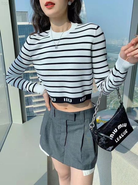 women's knits & tees designer 2022 spring and summer new black white contrast stripe letter round neck sweater women's short open
women's knits & tees designer 2022 spring and summer new black white contrast stripe letter round neck sweater women's short open