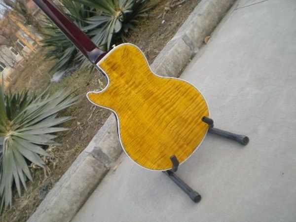 lp electric guitar mahogany material 3 pickups a flame maple &back gold hardware color yellow
lp electric guitar mahogany material 3 pickups a flame maple &back gold hardware color yellow
