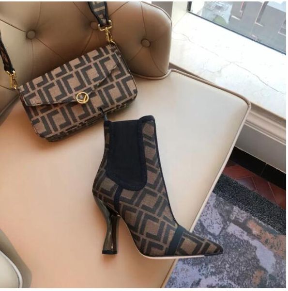 brown colibri high-heeled ankle chelsea boots lacquered heel pointed toes mesh pull-on leather outsole booties for women luxury designer sho, Black
brown colibri high-heeled ankle chelsea boots lacquered heel pointed toes mesh pull-on leather outsole booties for women luxury designer sho, Black