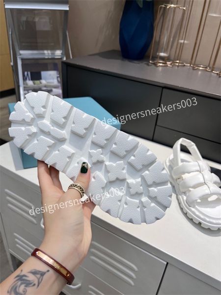 2022 stretch boots casual shoes thigh high woman 35-41 trainer stretchknit colorful sole slim woman size on with slip rx220401, Black
2022 stretch boots casual shoes thigh high woman 35-41 trainer stretchknit colorful sole slim woman size on with slip rx220401, Black