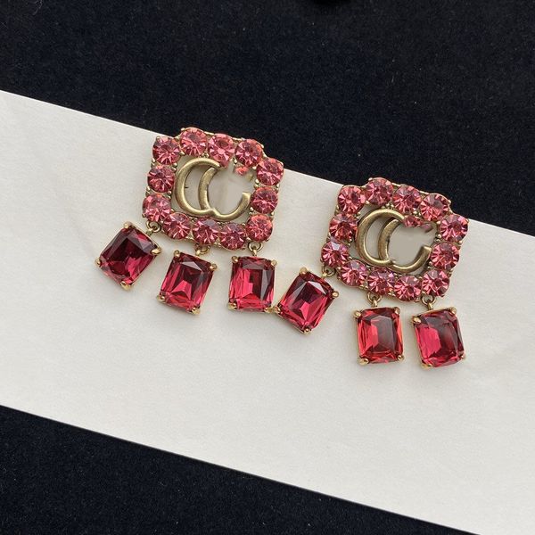 stud charm 18k gold plated 925 silver luxury designer alphabet geometric women's round crystal rhinestone pearl dgearrings wedding part, Golden
stud charm 18k gold plated 925 silver luxury designer alphabet geometric women's round crystal rhinestone pearl dgearrings wedding part, Golden