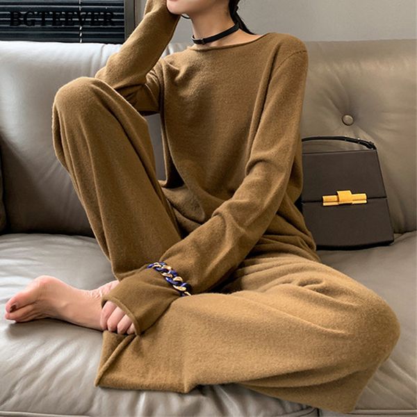 elegant women knitted set slash-neck long sleeve sweater jumpers & elastic waist wide leg pants 2021 autumn winter, White;black
elegant women knitted set slash-neck long sleeve sweater jumpers & elastic waist wide leg pants 2021 autumn winter, White;black