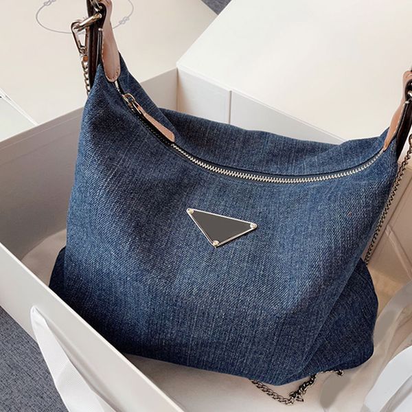 medieval armpit bag plain crossbody bags women handbags oxford triangle decoration letter removable chains strap zipper large capacity fashi
medieval armpit bag plain crossbody bags women handbags oxford triangle decoration letter removable chains strap zipper large capacity fashi