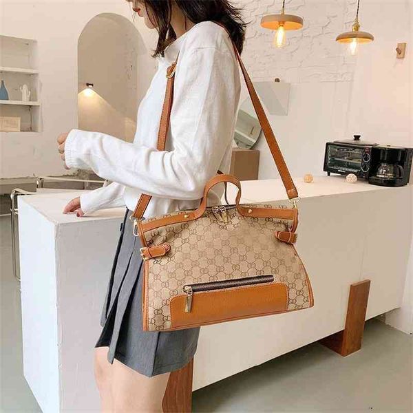 70% factory online sale luggage bag canvas shoulder bag versatile leisure large capacity bags, Black;red
70% factory online sale luggage bag canvas shoulder bag versatile leisure large capacity bags, Black;red