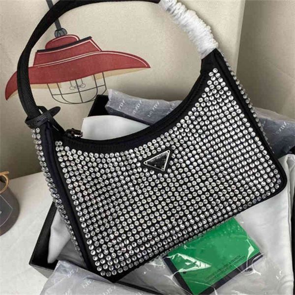 evening bags p family shiny women's bag fashion niche foreign style armpit single shoulder portable messenger
evening bags p family shiny women's bag fashion niche foreign style armpit single shoulder portable messenger