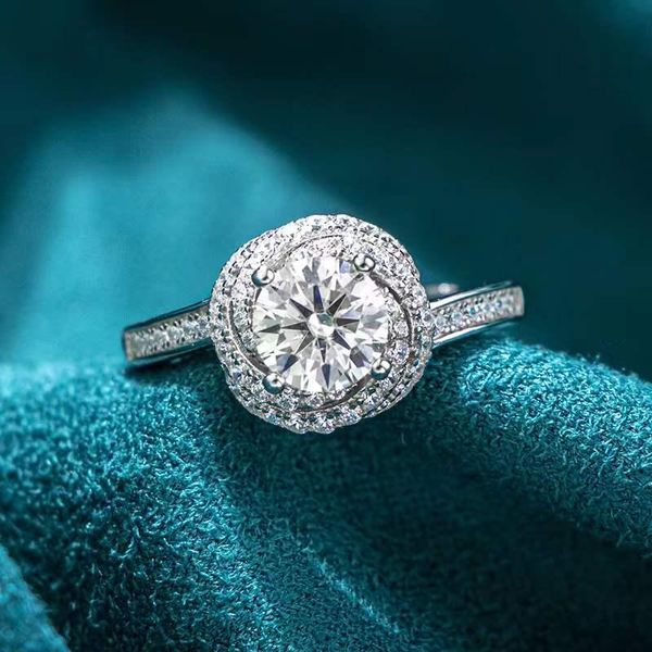 cluster rings trendy 925 sterling silver 1ct d color vvs1 round moissanite ring plated white gold geometric flower adjustable women gift, Golden;silver
cluster rings trendy 925 sterling silver 1ct d color vvs1 round moissanite ring plated white gold geometric flower adjustable women gift, Golden;silver