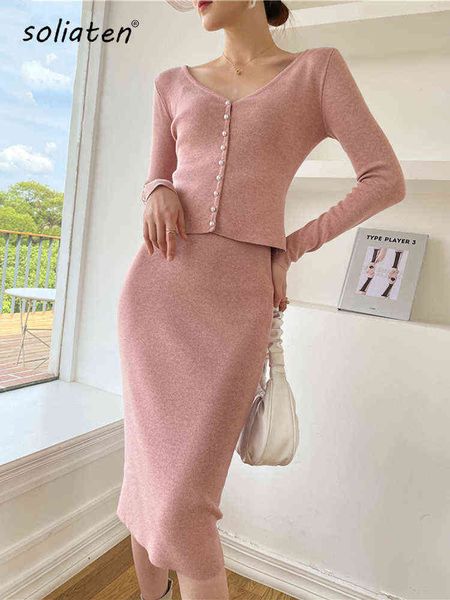women knitted two piece sets long sleeve sweater cardigan and high waist pencil skirt suits c-115 t220729, Gray
women knitted two piece sets long sleeve sweater cardigan and high waist pencil skirt suits c-115 t220729, Gray