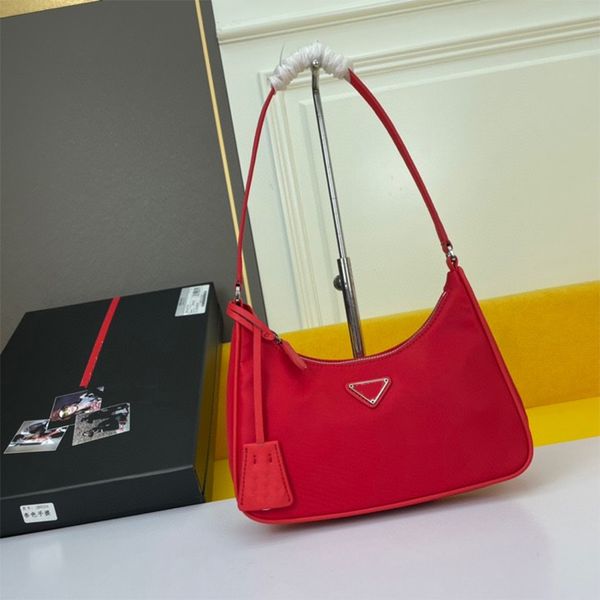 a class women's shoulder bags cowhide material designer bag moon shape vintage handbag simple and attractive underarm bag wallet
a class women's shoulder bags cowhide material designer bag moon shape vintage handbag simple and attractive underarm bag wallet
