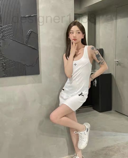 casual dresses designer smk22 spring and summer new eternal tennis vest dress sleeveless women's suspender skirt fmq5, Black;gray
casual dresses designer smk22 spring and summer new eternal tennis vest dress sleeveless women's suspender skirt fmq5, Black;gray