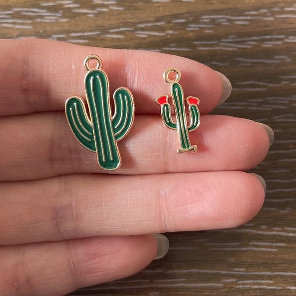 50pcs cactus charms metal enamel pendants diy jewelry making for bracelet pendant necklace earrings pendant keyring, Bronze;silver
50pcs cactus charms metal enamel pendants diy jewelry making for bracelet pendant necklace earrings pendant keyring, Bronze;silver